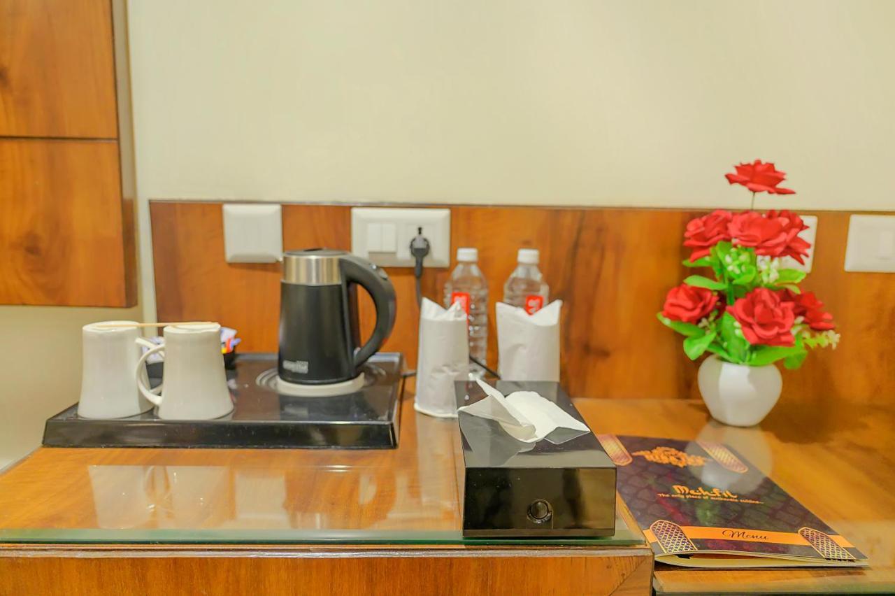 Allāhābād Junction Hotel Hira Inn-10Mins From Railway Station & Bus Station מראה חיצוני תמונה